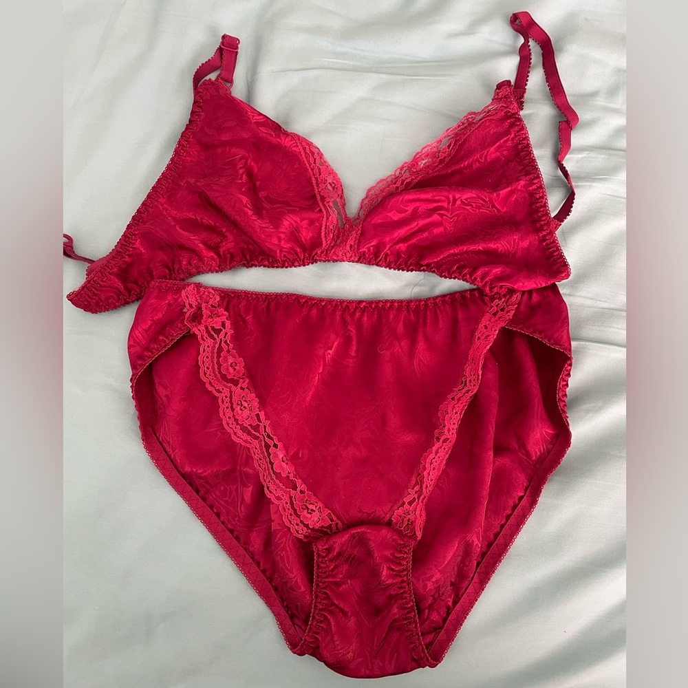 Victoria’s Secret Gold Crown Bra and Panty